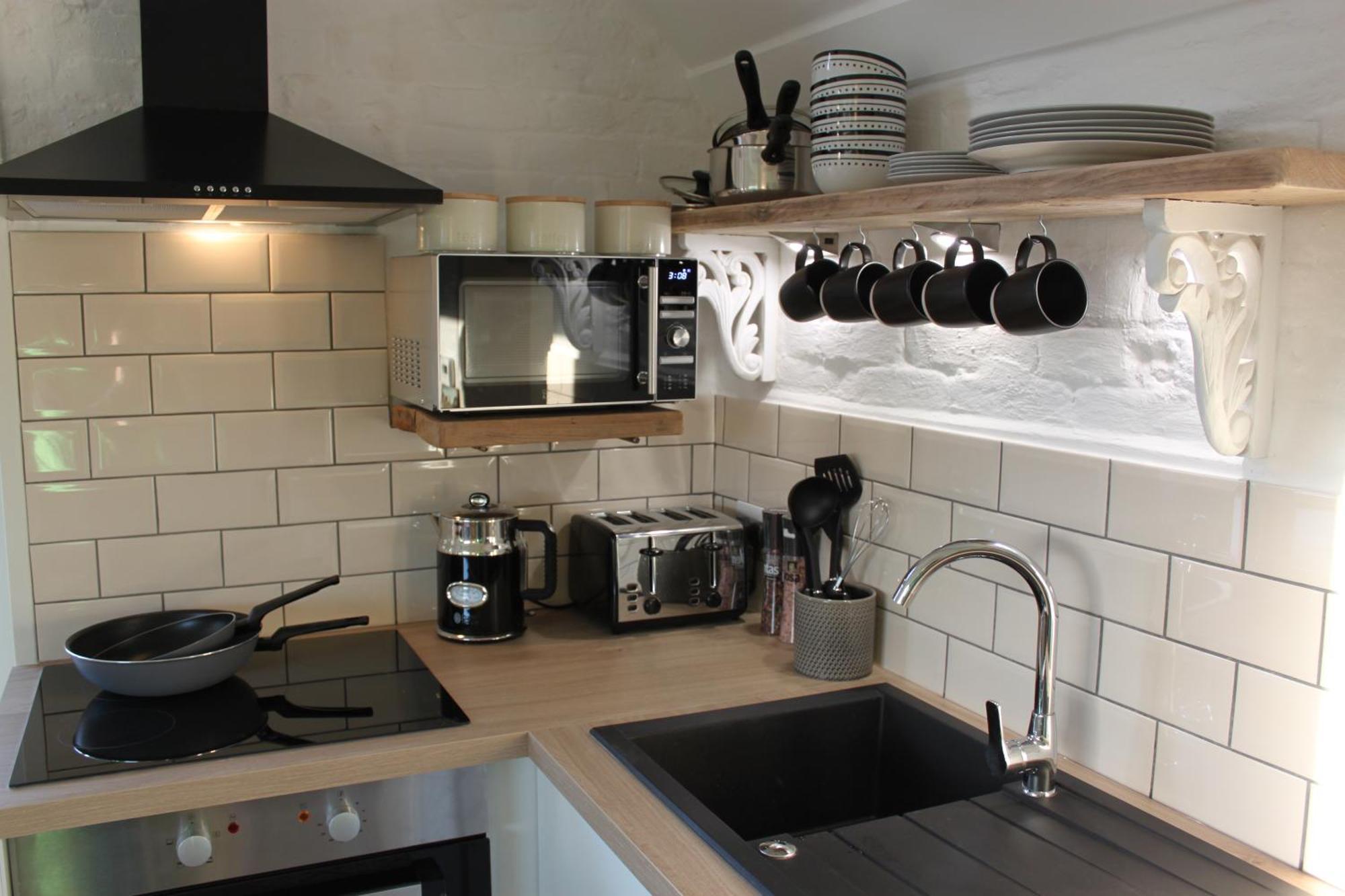 Beautiful Barn Conversion, 3 Bed, Hot Tub, Sauna, Gym, Enclosed Garden Ryde  Luaran gambar